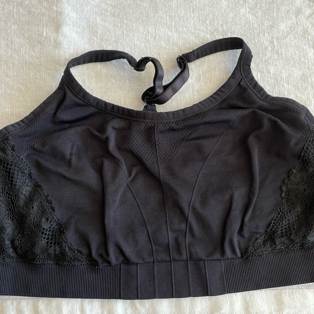 Torrid Bra - like new